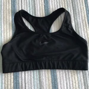 nike drifit sportsbra